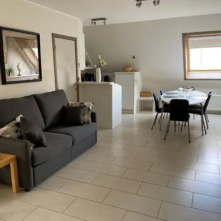 Ruim En Zonnig 2 Slaapkamer App Met Zongericht Terras Nieuwpoort